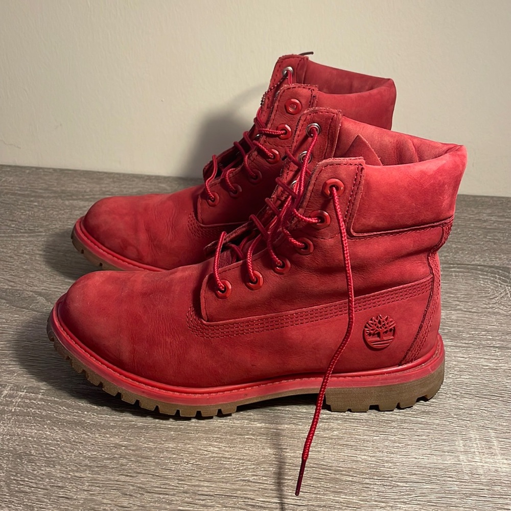 Red Timberlands